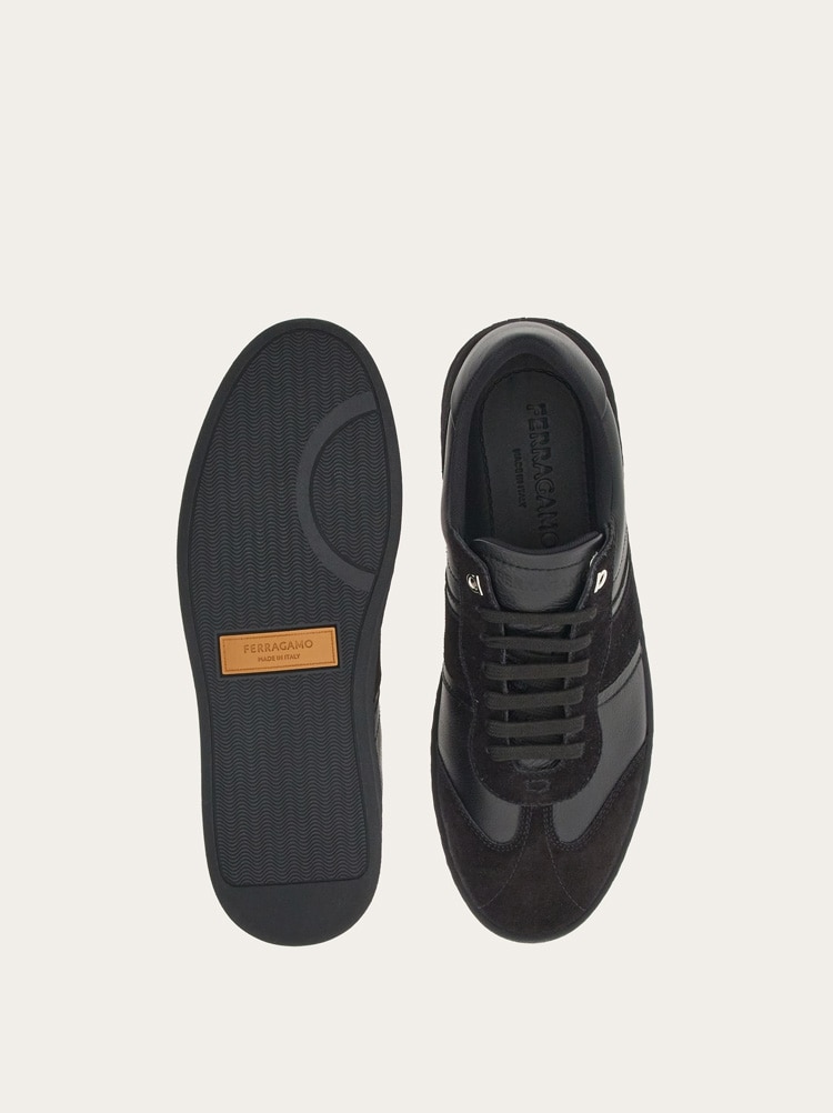 SALVATORE FERRAGAMO ハネルレスアッフスニカ 【関税込】 $_1.JPG?set_id=880000500F
