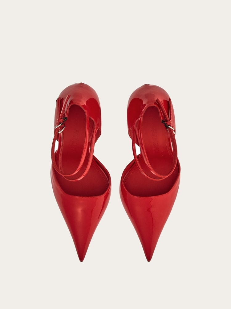 Pump with wedge heel - Women | Ferragamo