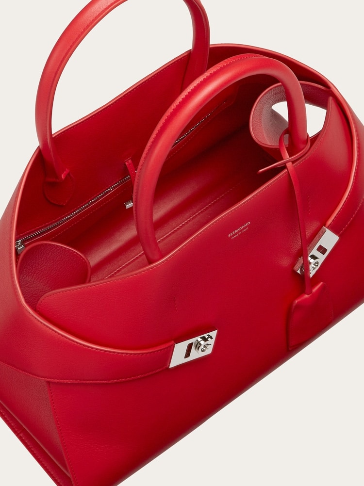 Hug Handtasche (L) Gallery image 5