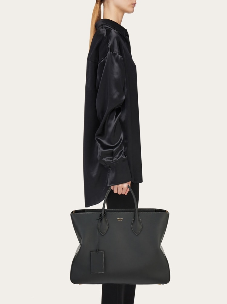 Star-shaped tote bag (L) Gallery image 9
