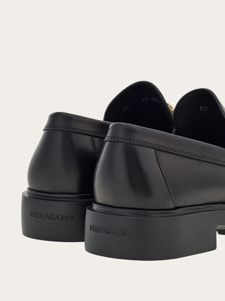 Mocasines con adorno Gancini Gallery image 4