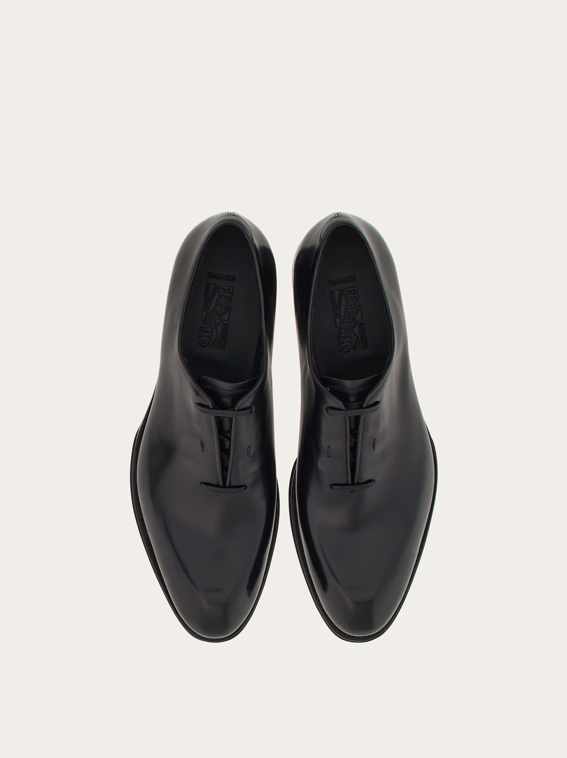 SalvatoreFerragamo最上位TRAMEZZA 程度良好 SalvatoreFerragamo最上位TRAMEZZA 程度良好 - メルカリ