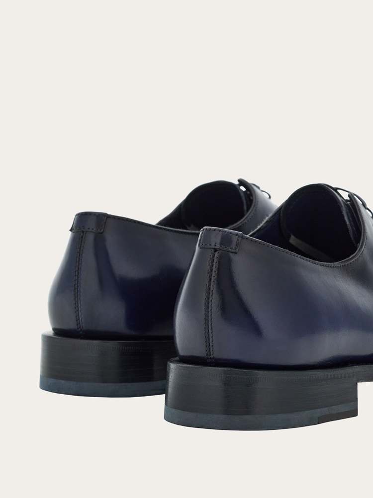 Tramezza plain toe Oxford - Men | Ferragamo