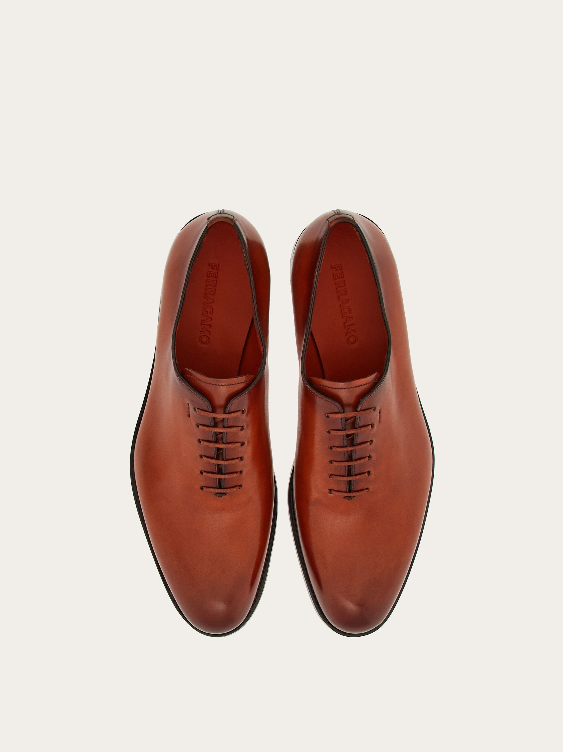 Tramezza plain toe Oxford - Men | Ferragamo