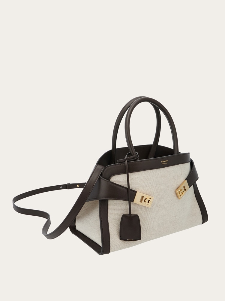 Hug bicolor handbag (M) Gallery image 6