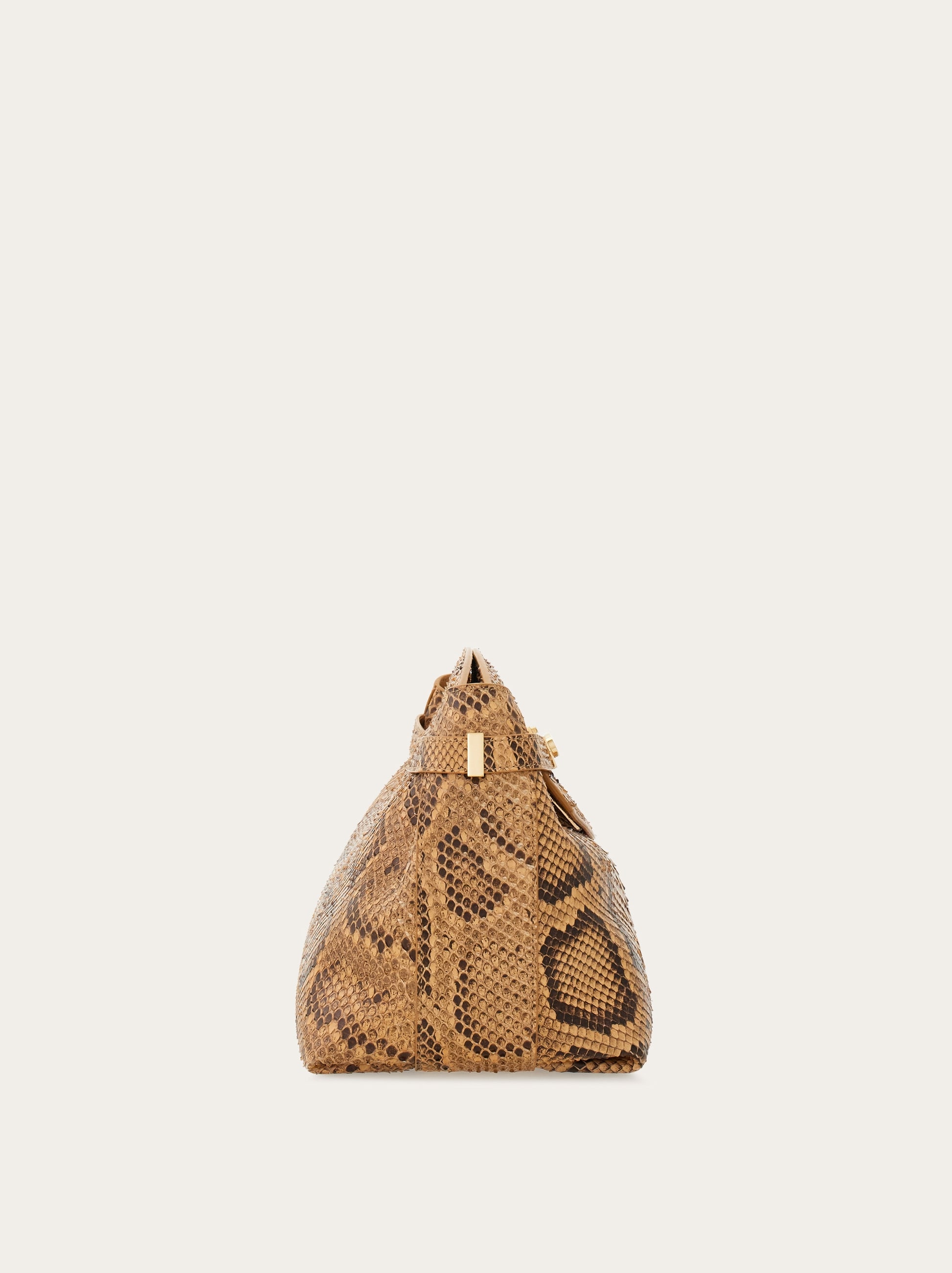 Hug shoulder bag - Handbags - Women - Salvatore Ferragamo US