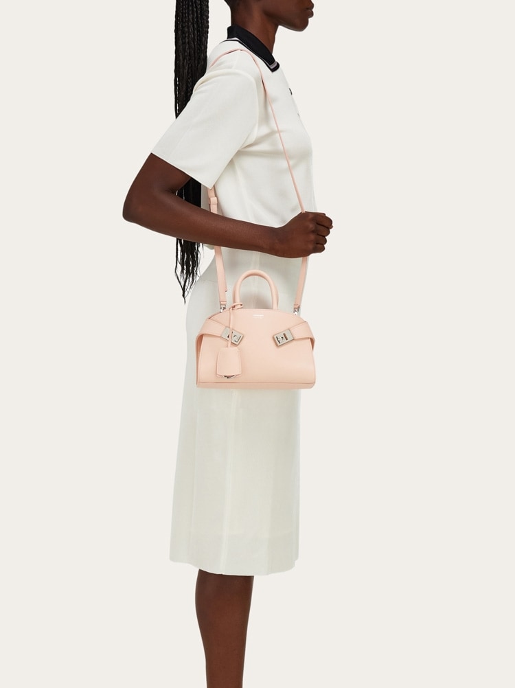 Hug handbag (XS) Gallery image 3