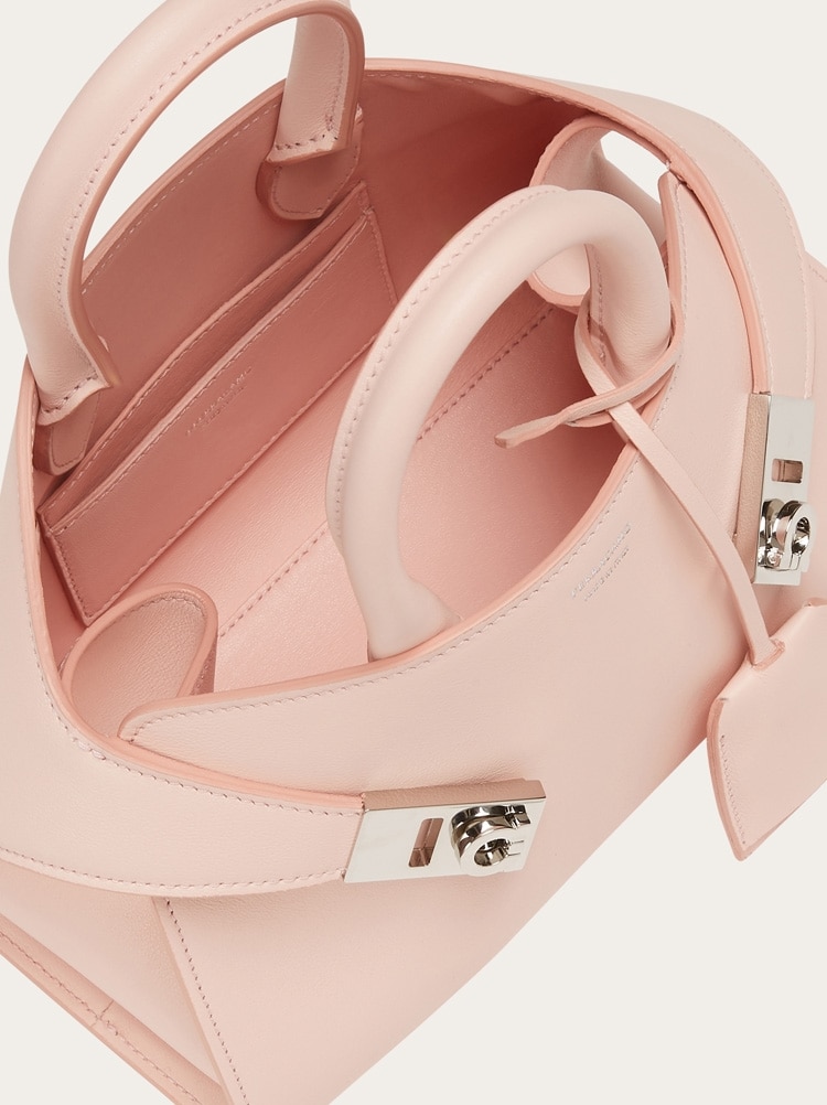 Hug handbag (XS) Gallery image 6