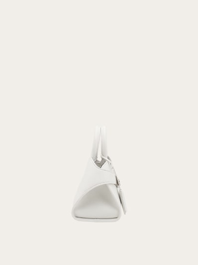 【FERRAGAMO】Mini Hug tote Bag/追跡+関税+全国送料込み 768852_01_cart_r20.jpg