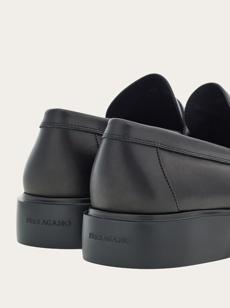Penny loafer with signature Gallery image 4
