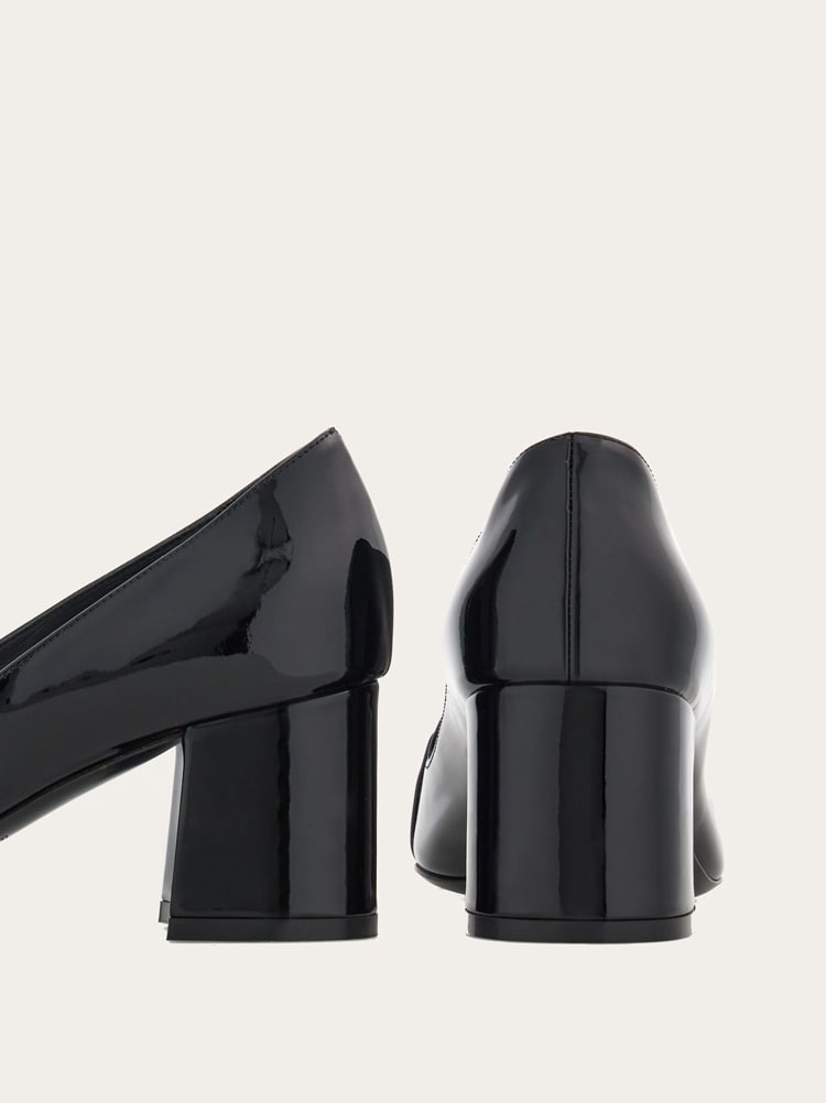 Gancini ornament pump Gallery image 7