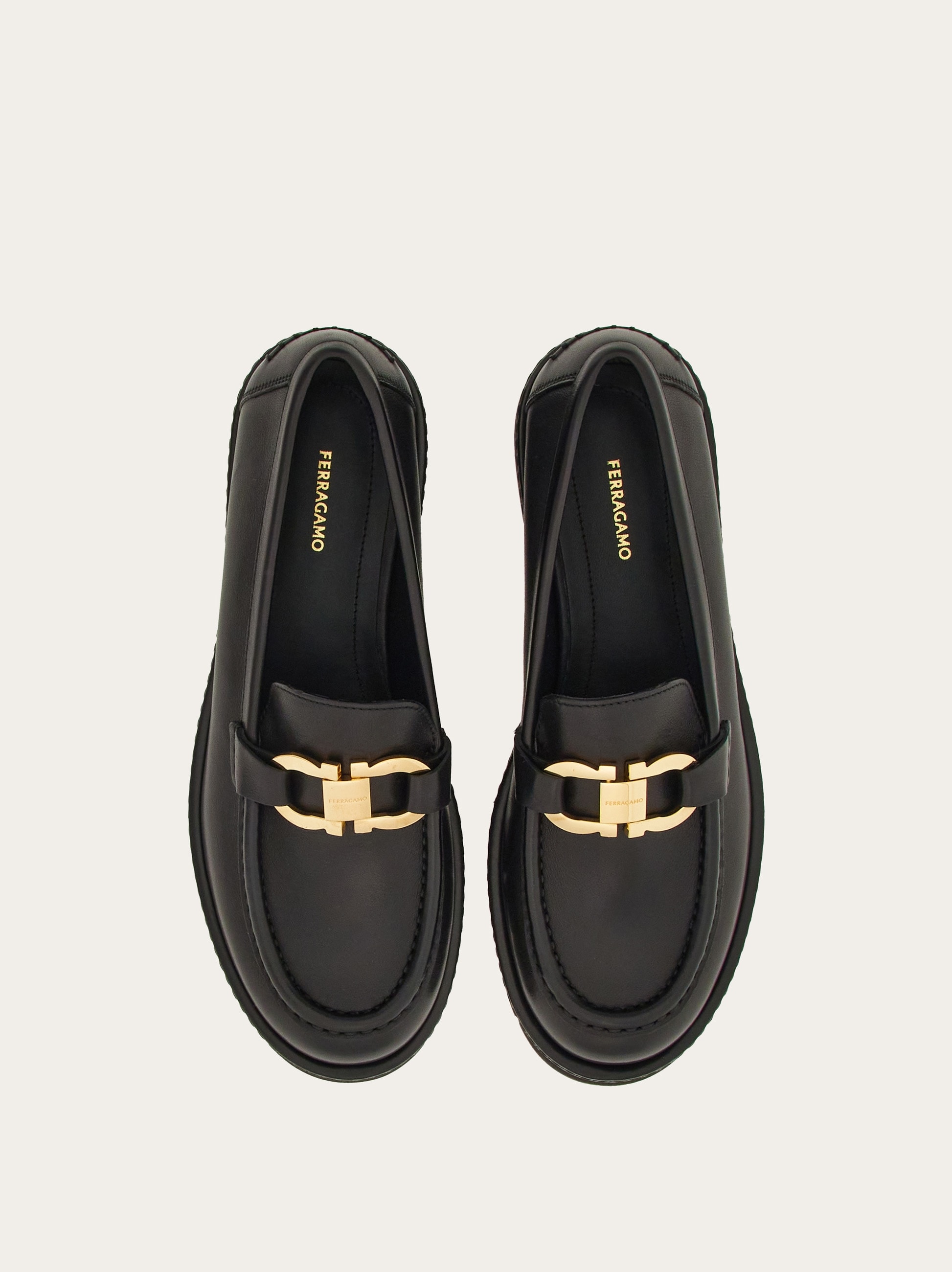 アンアン　salvatore Ferragamo／フェラガモ　ガンチーニ FERRAGAMO フェラガモ ハンドバッグ ガンチーニ マトラッセ