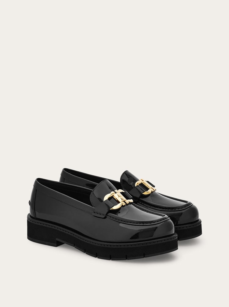 Ferragamoモカシン Moccasin with Gancini reversible ornament - Men | Ferragamo