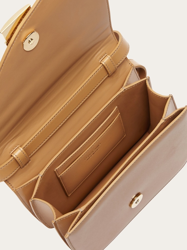 Fiamma crossbody bag (XS) Gallery image 5