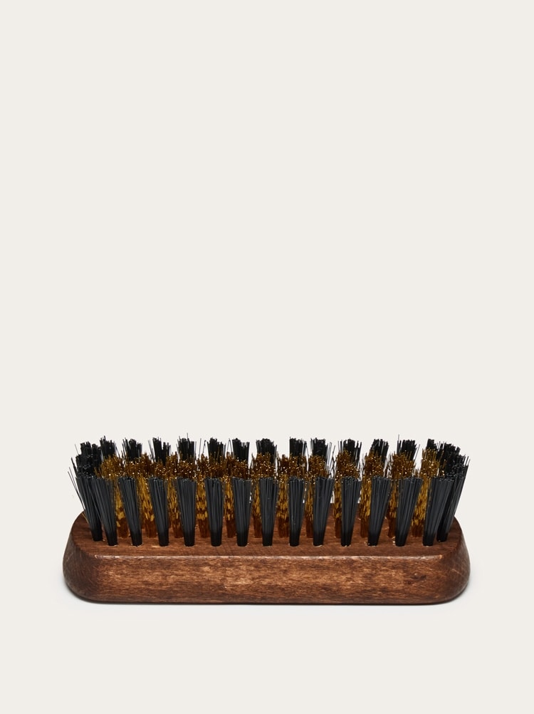 Suede brush Gallery image 3