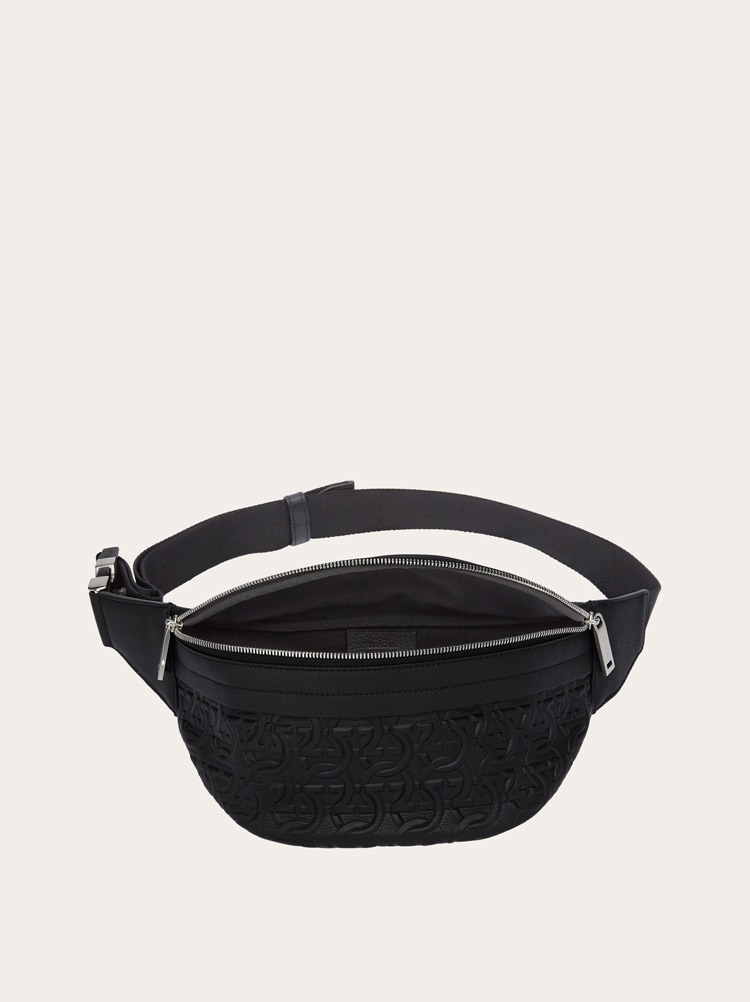 Gürteltaschen mit Gancini-Prägung Gallery image 5