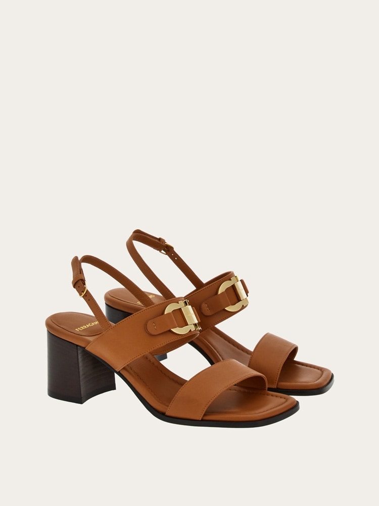 Sandal with Gancini ornament Gallery image 2
