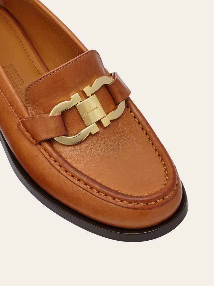 Moccasin with Gancini ornament Gallery image 7