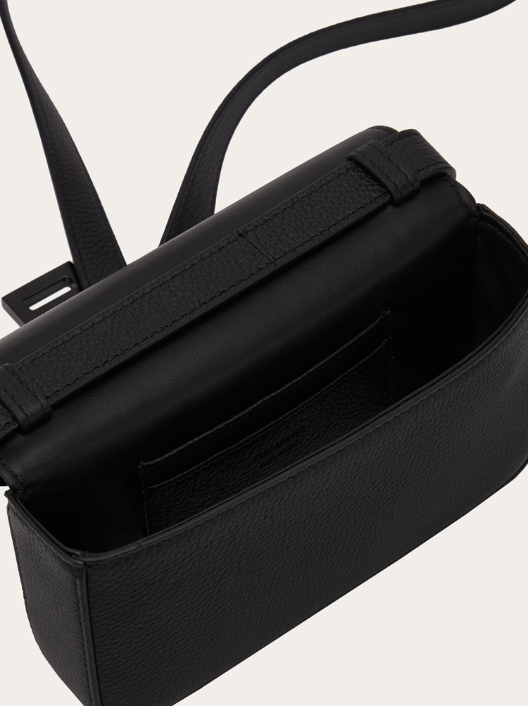 Wearable wallet with Gancini buckle Gallery image 5