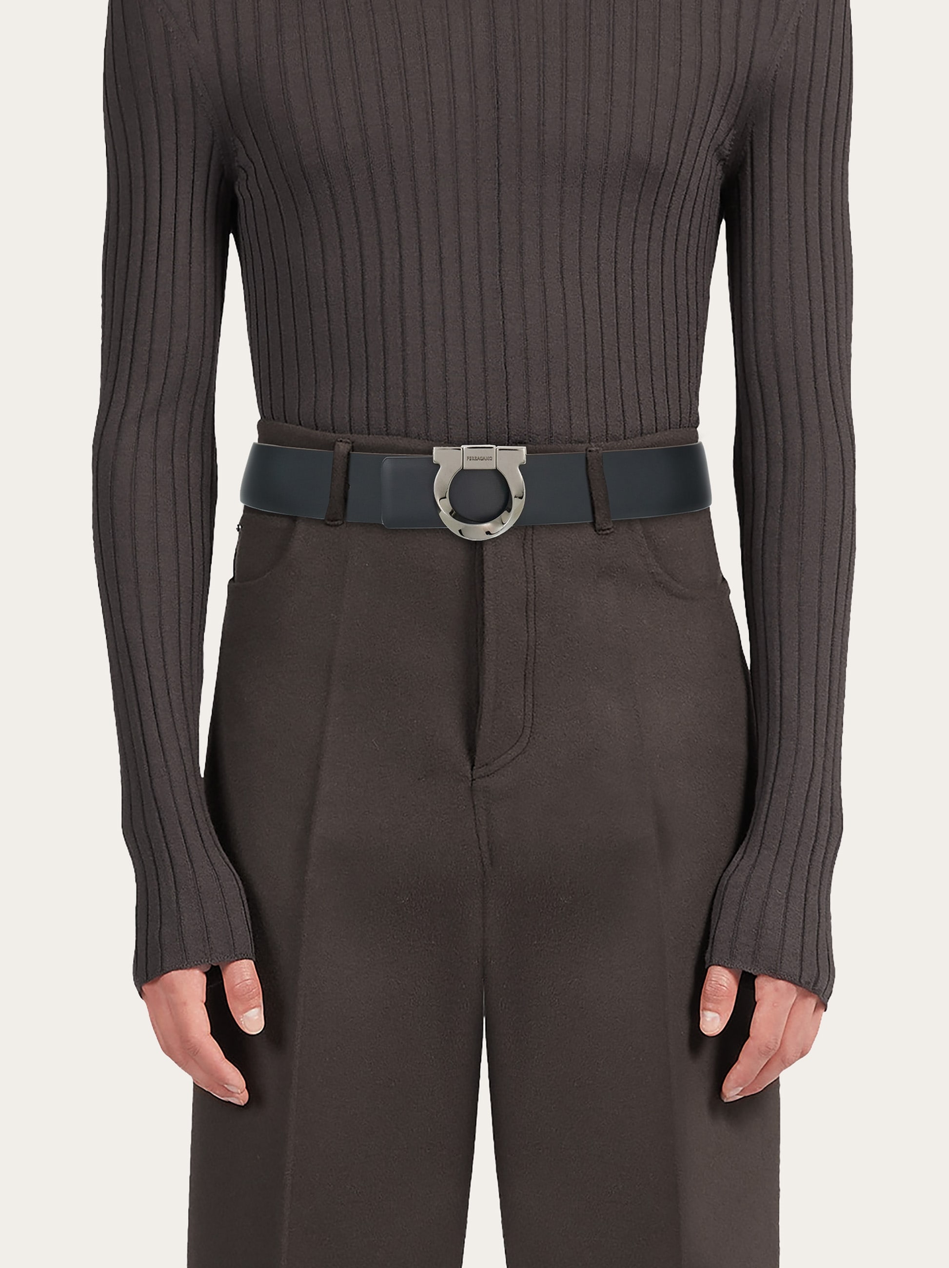 Salvatore Ferragamo ダークブラウン ベルト Ferragamo フェラガモ ベルト ダークブラウン｜Yahoo!フリマ（旧