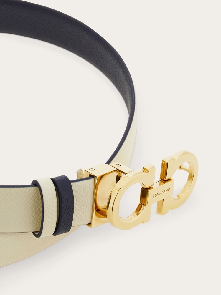 Reversible and adjustable Gancini belt Gallery image 5