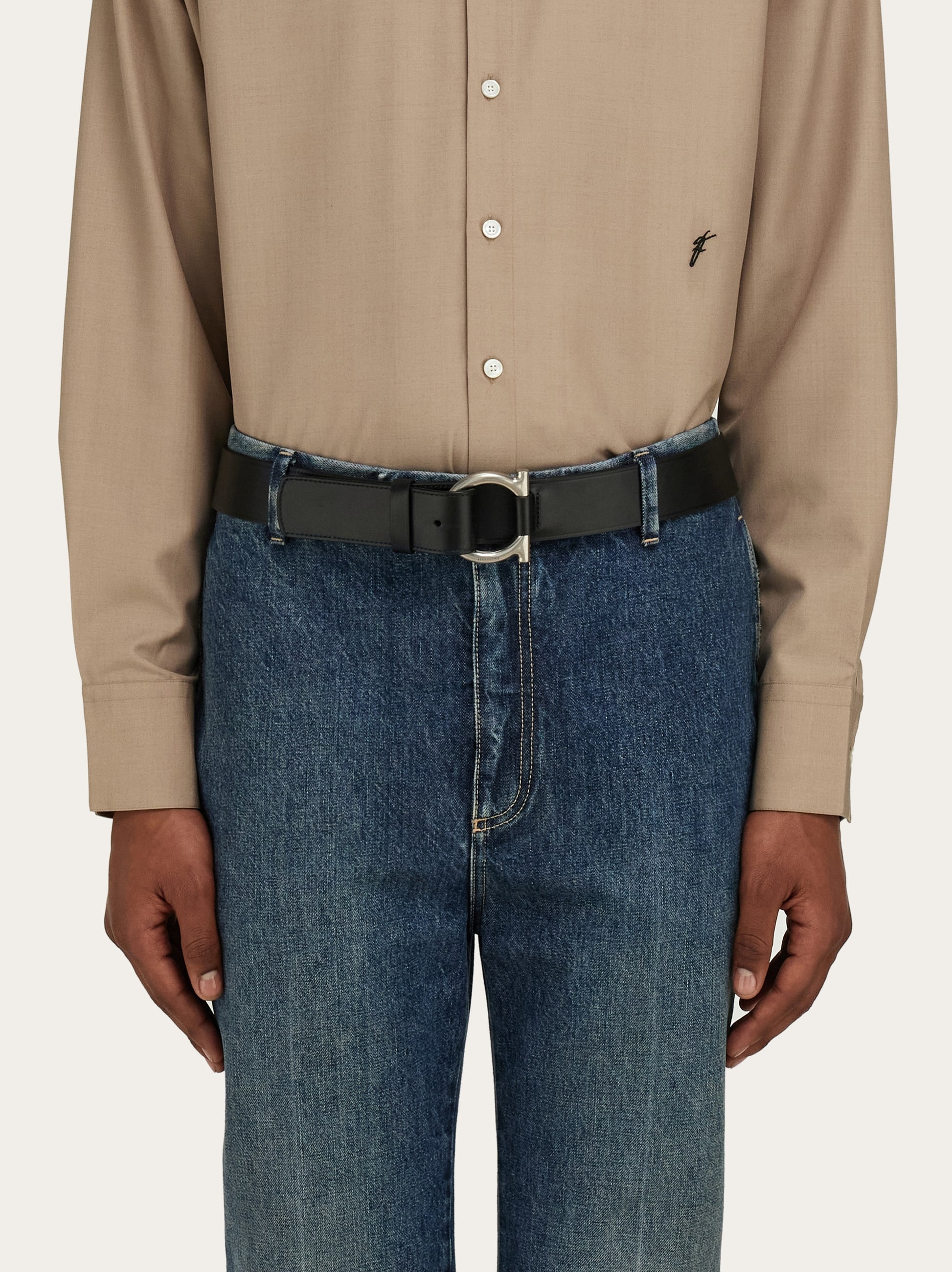 Salvatore Ferragamo Blackレザーベルト unisex メンズ レザーベルト｜フェラガモ