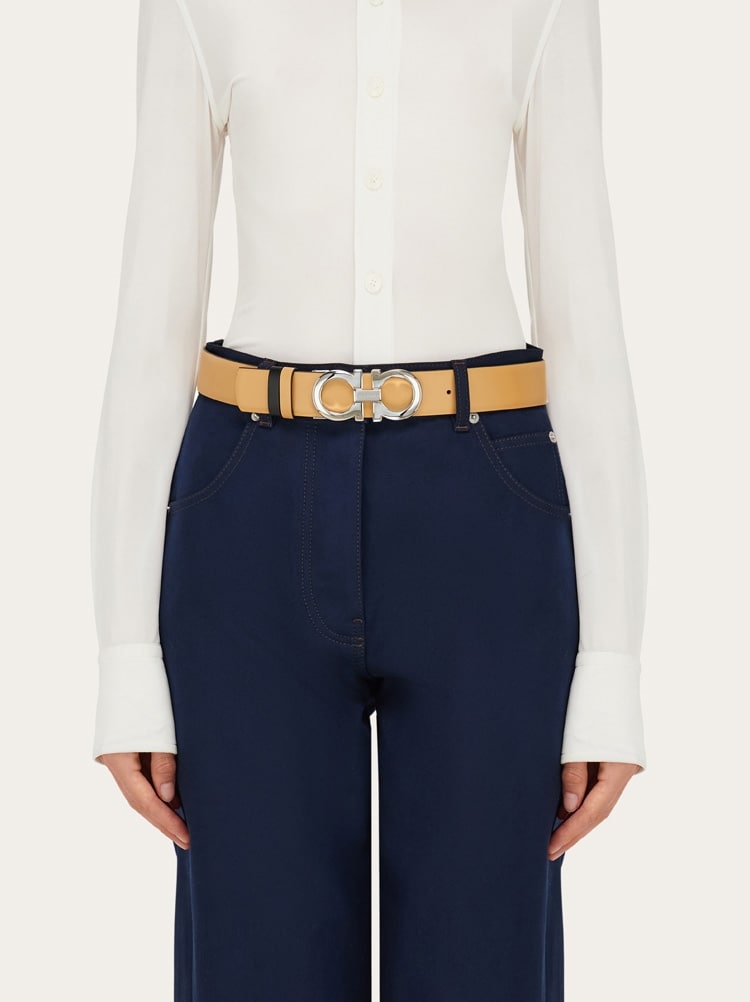 Reversible and adjustable Gancini belt Gallery image 4