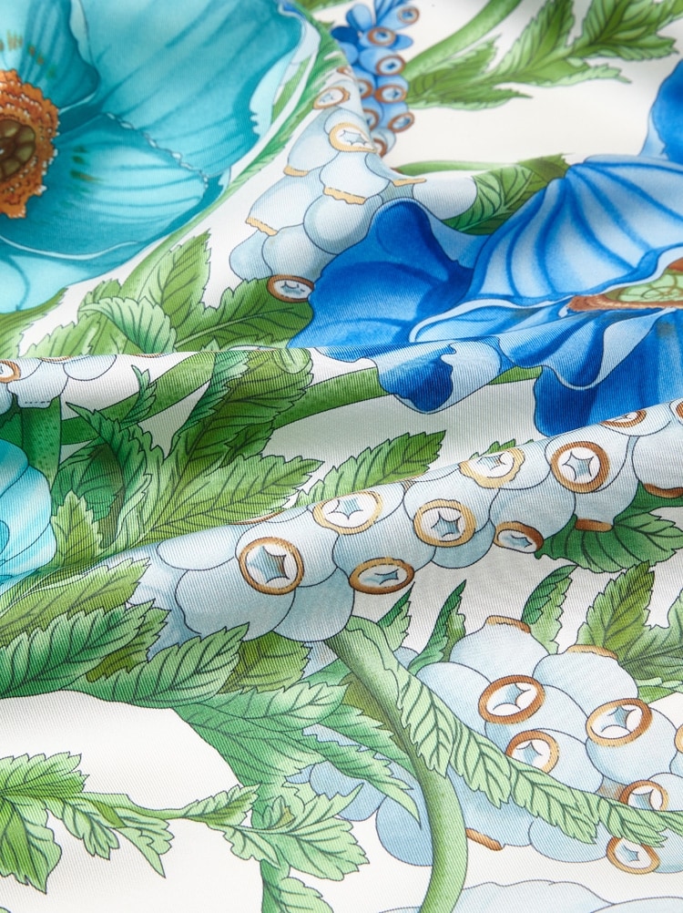 Poppies print silk foulard Gallery image 4