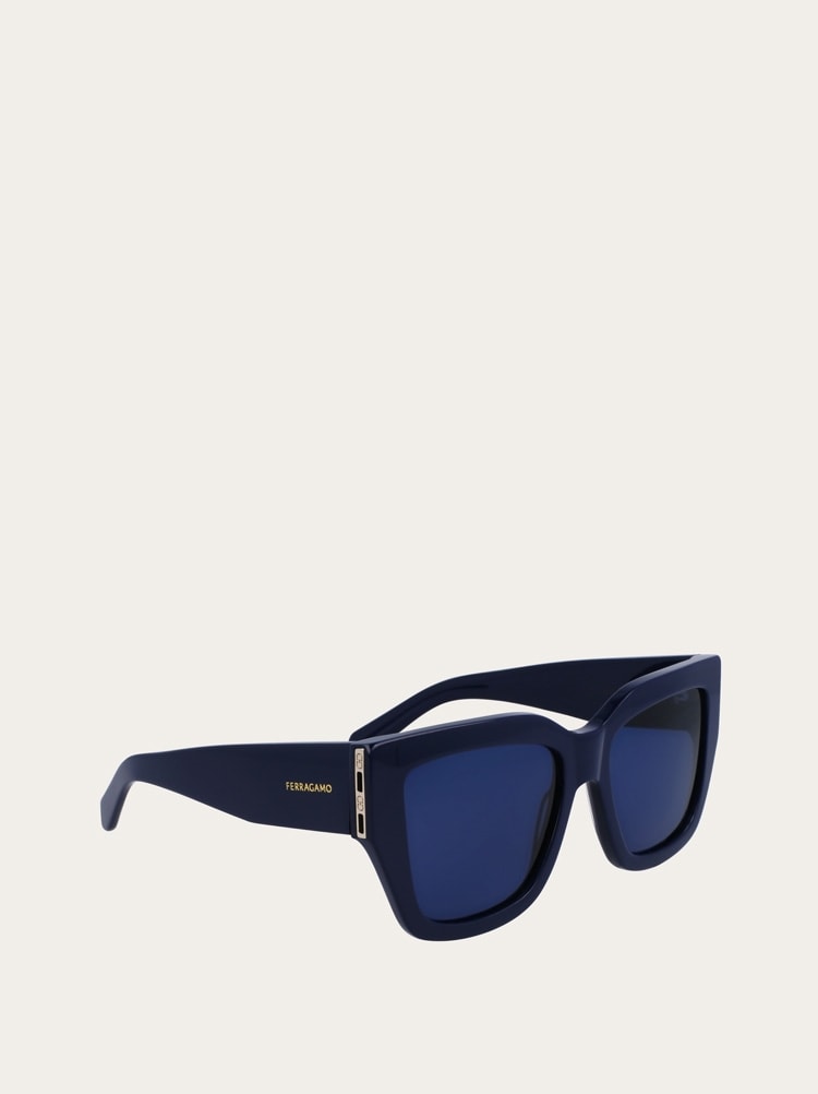 Sunglasses Gallery image 2