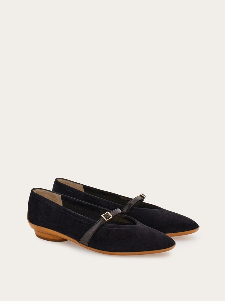 Ferragamo フェラガモ　AUDREY 36D Audrey (1954) - Women | Ferragamo