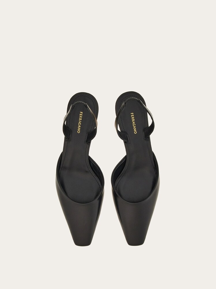 Gina P. Ferragamo ブラック スリングバックサンダル スリングバック - ウィメンズ | Ferragamo