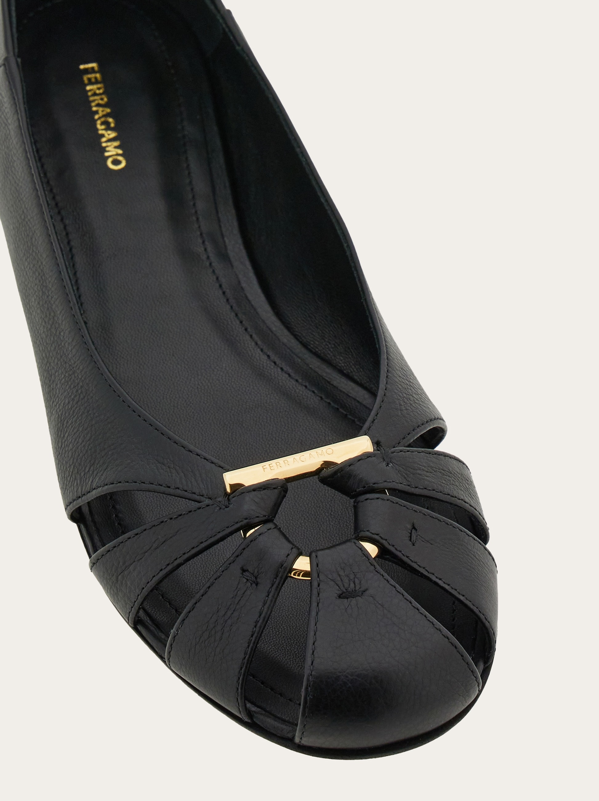 ferragamo gancini flats