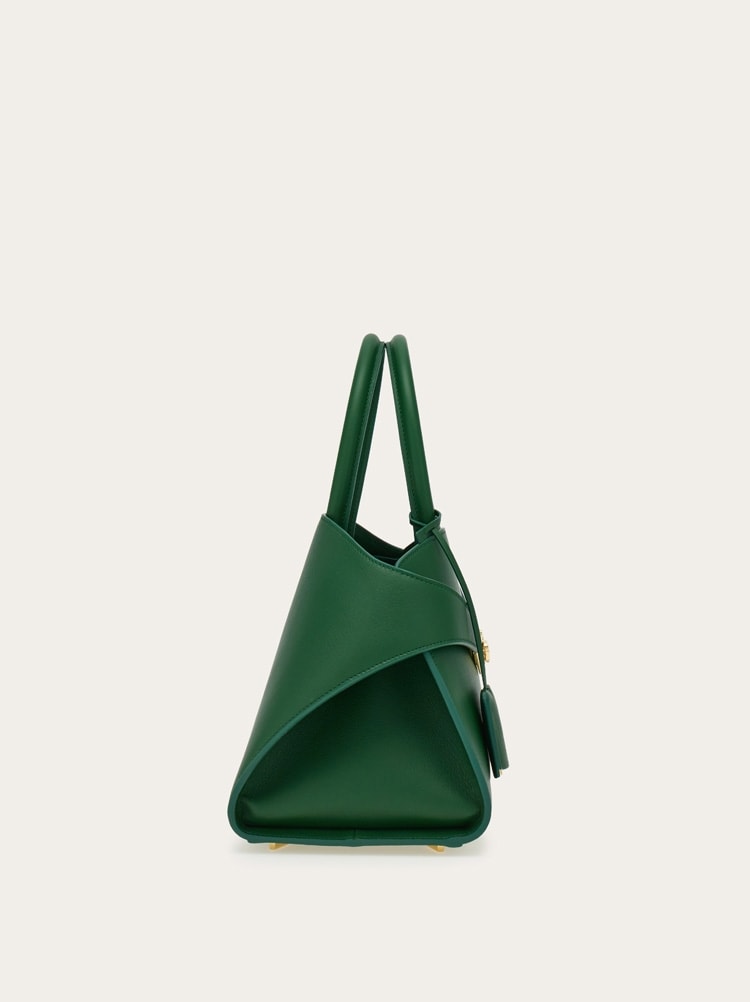 Hug handbag (M) Gallery image 4