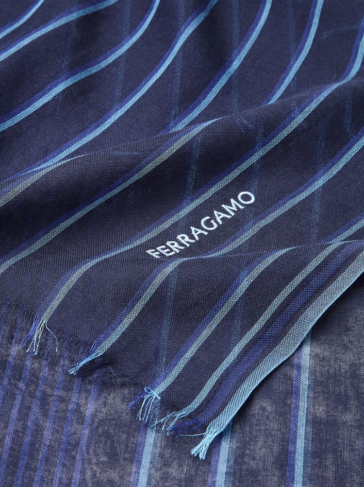 Jacquard striped stole Gallery image 4