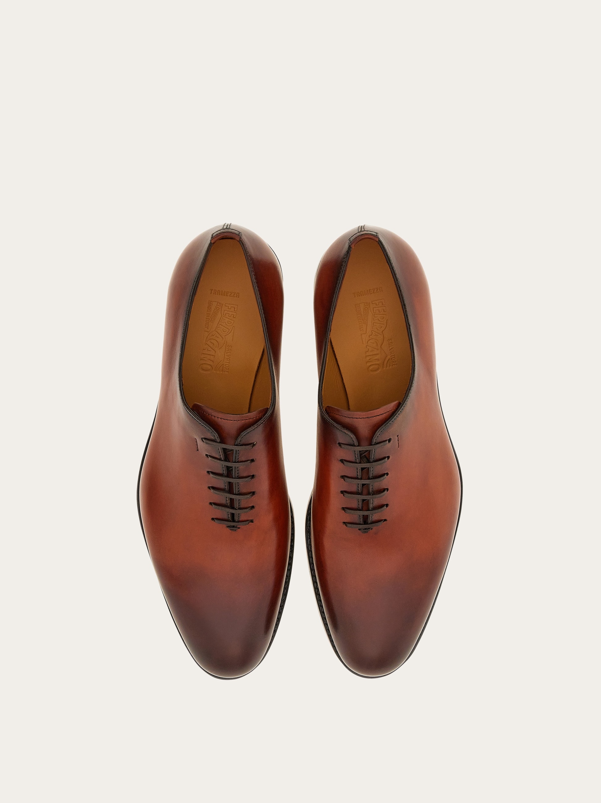 Tramezza plain toe Oxford - Men | Ferragamo