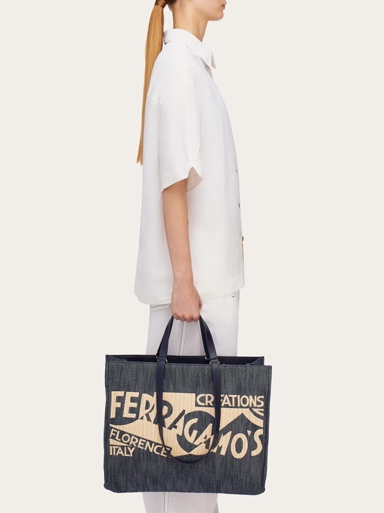 Tote bag with logo (XL) Gallery image 2