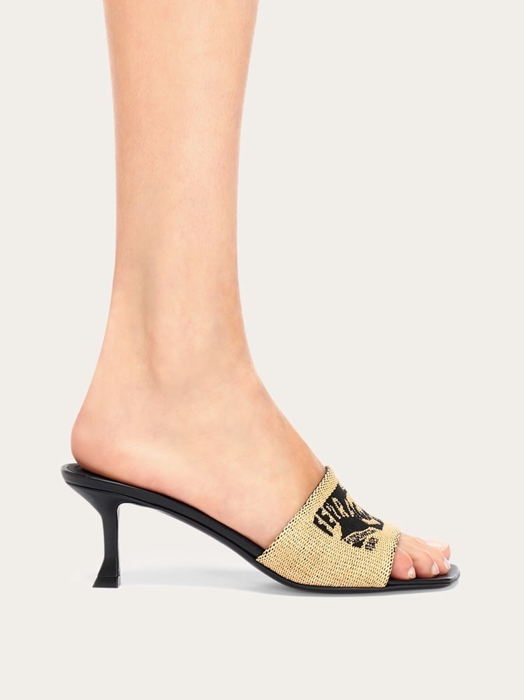 Jacquard slide with logo Gallery image 4