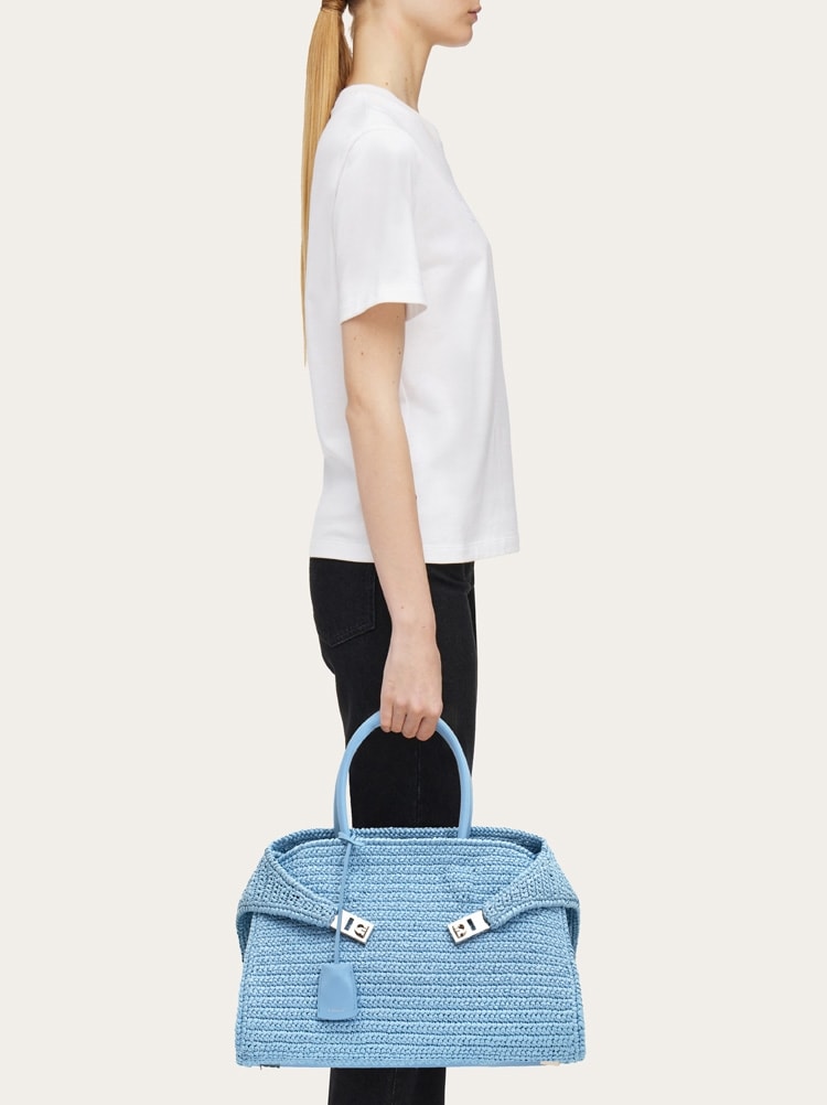 Hug handbag (L) Gallery image 2