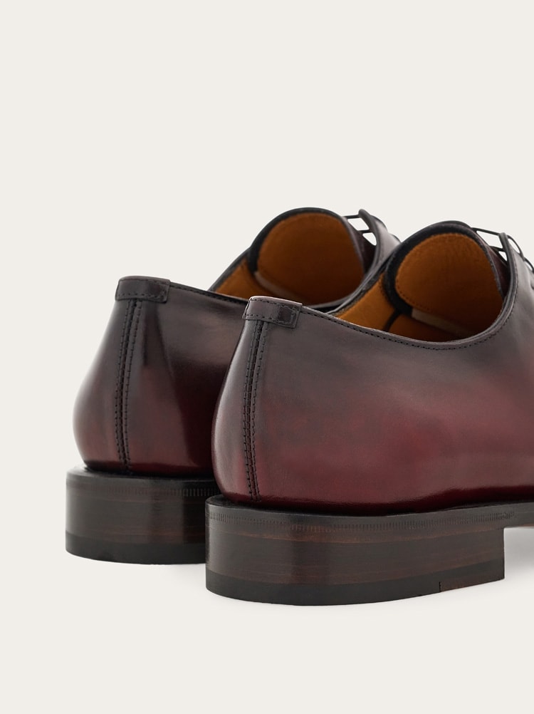 Tramezza plain toe Oxford - Men | Ferragamo