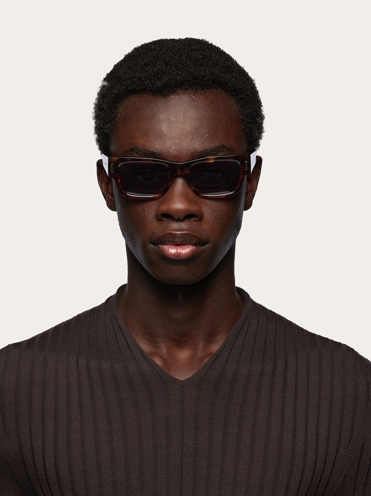 Lunettes de soleil Gallery image 3