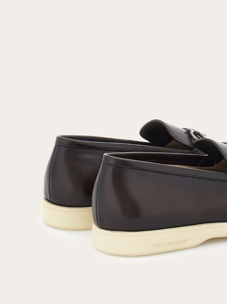 Ferragamo ローファー MS 08974 EE Ferragamo ローファー MS 08974 EE サルバトーレフェラガモ