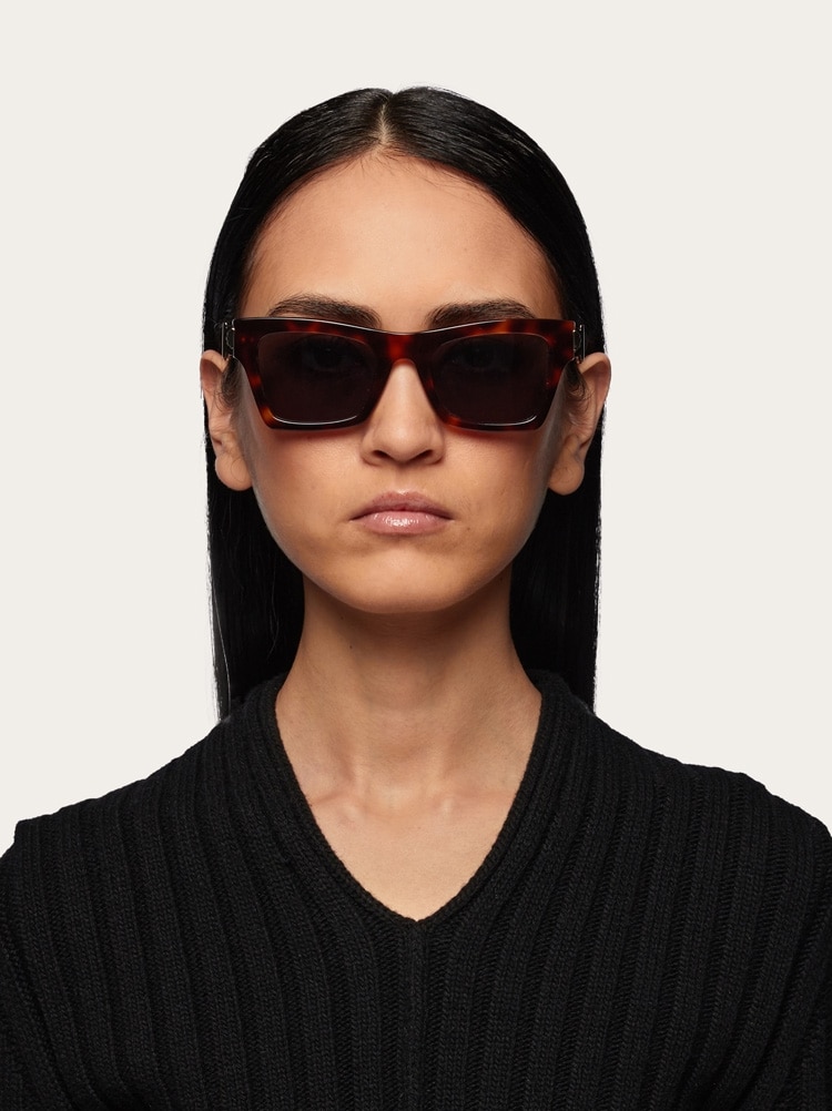 Sunglasses Gallery image 3