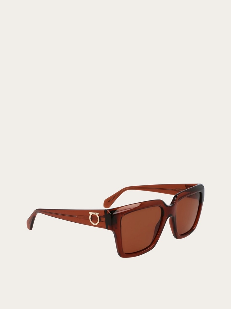 Sunglasses Gallery image 2
