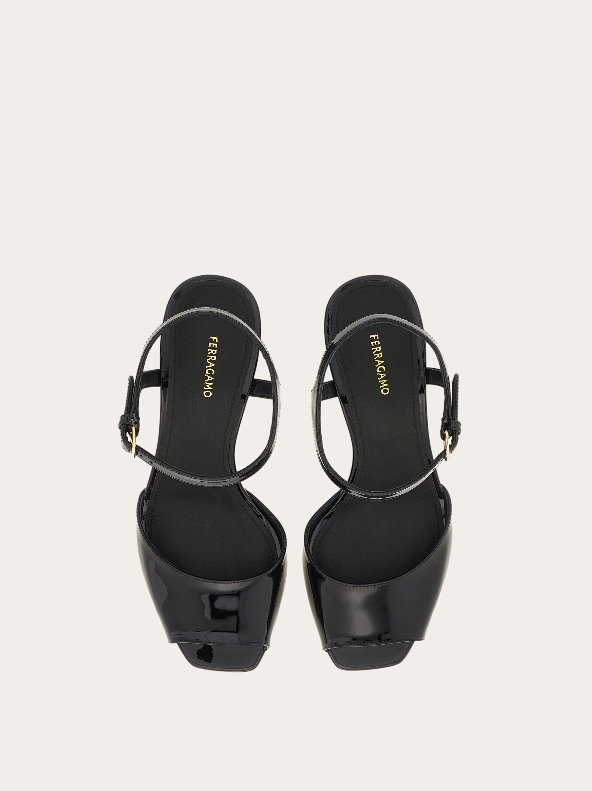 Sandale mit Chunky Absatz - Schuhe - Damen - Salvatore Ferragamo DE