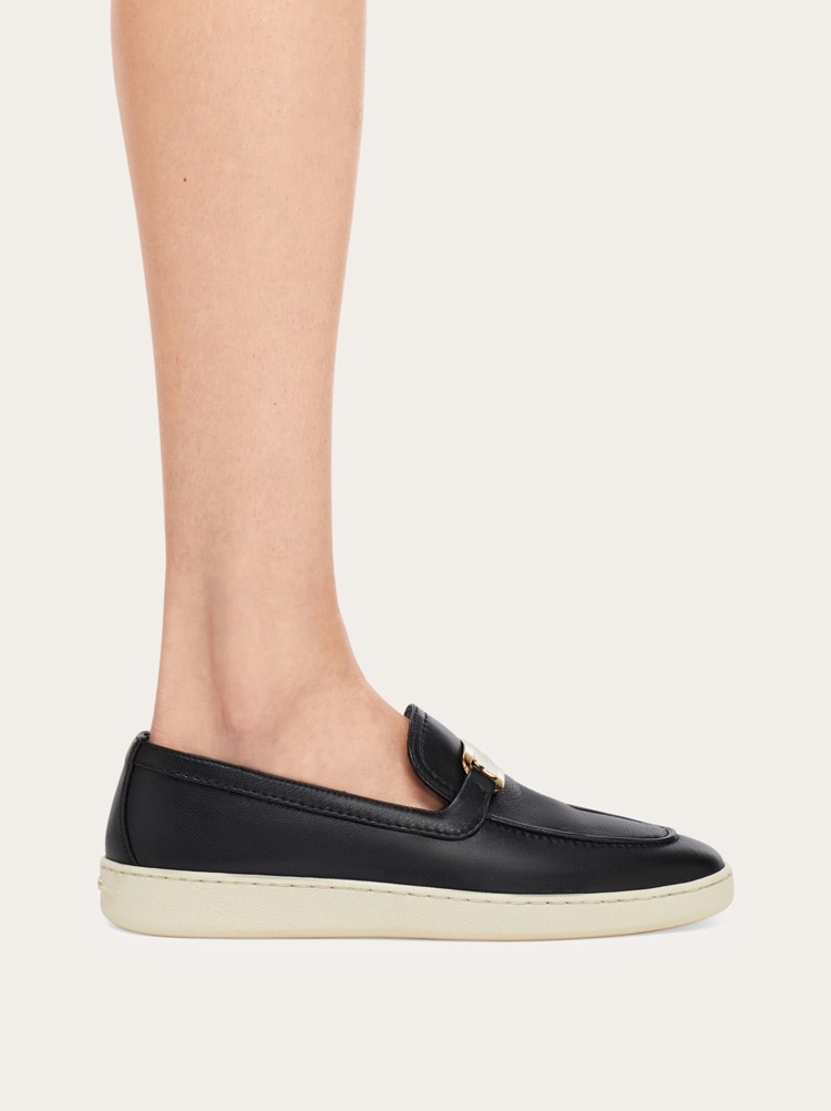 Slip-on plaque new Vara - Femme | Ferragamo