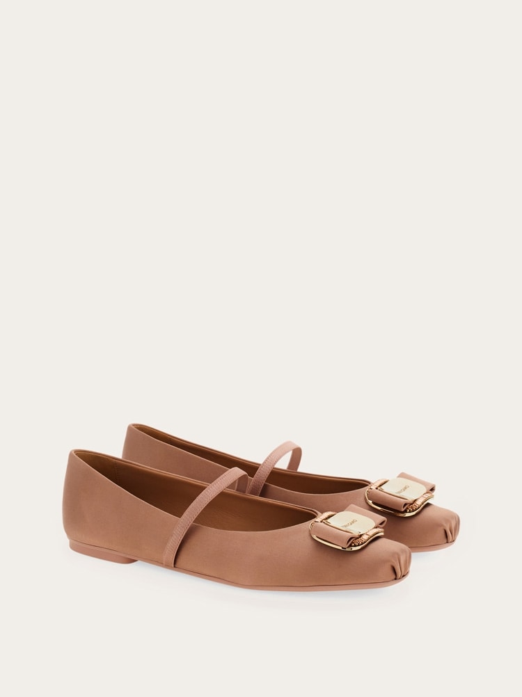 バレリーナシューズ - ウィメンズ | Ferragamo