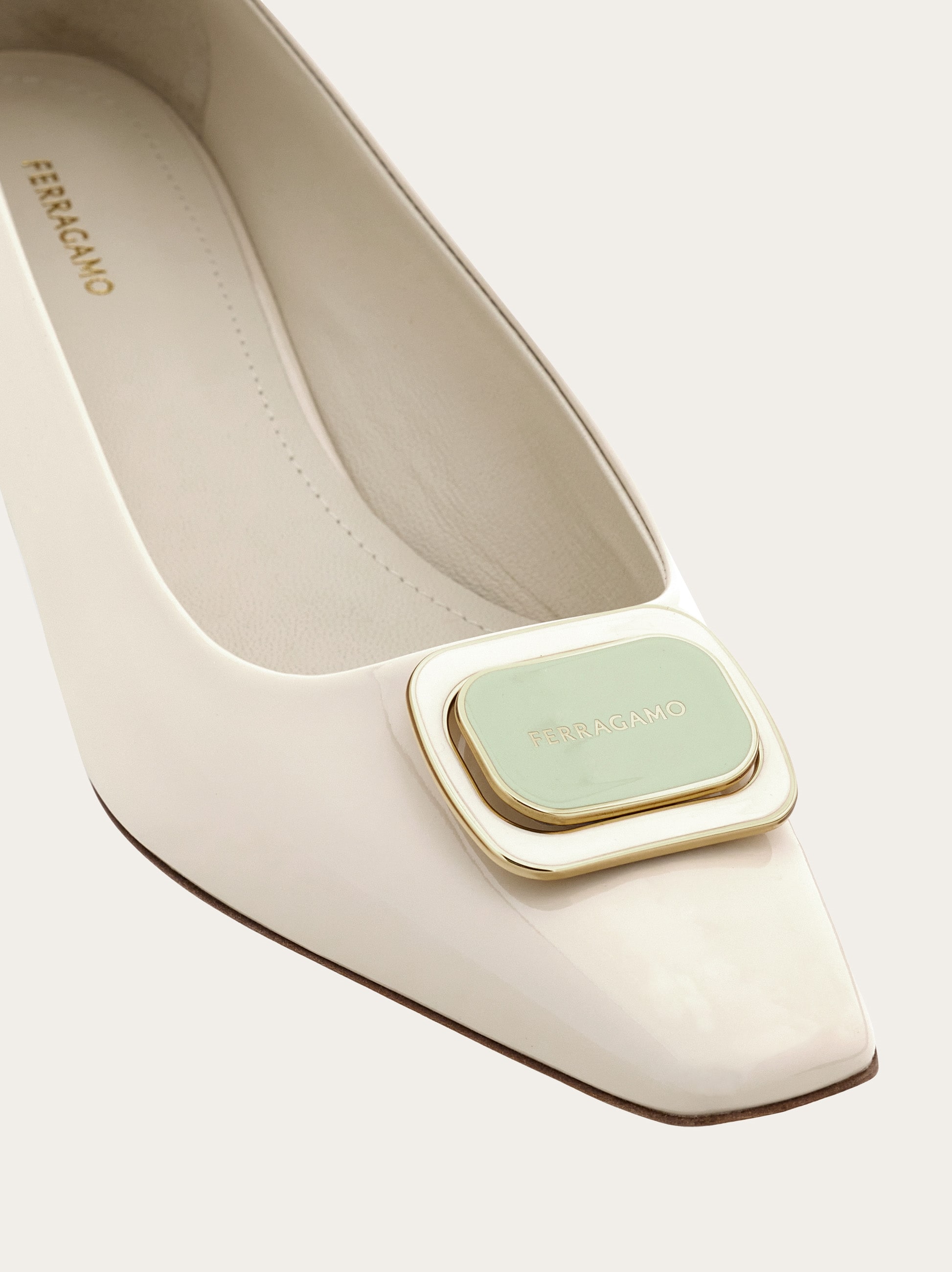 YELLO♡SAVAGEMULESゼブラパンプス