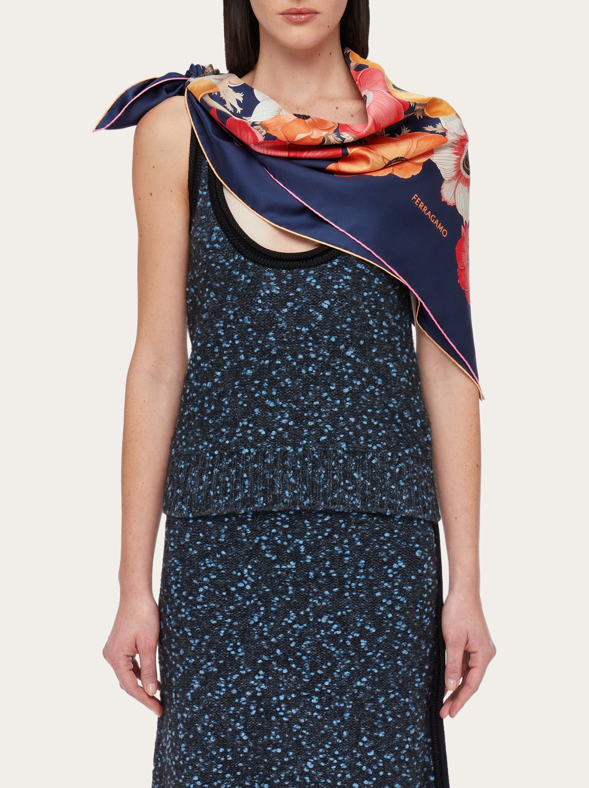 Anemone print silk foulard - Women | Ferragamo