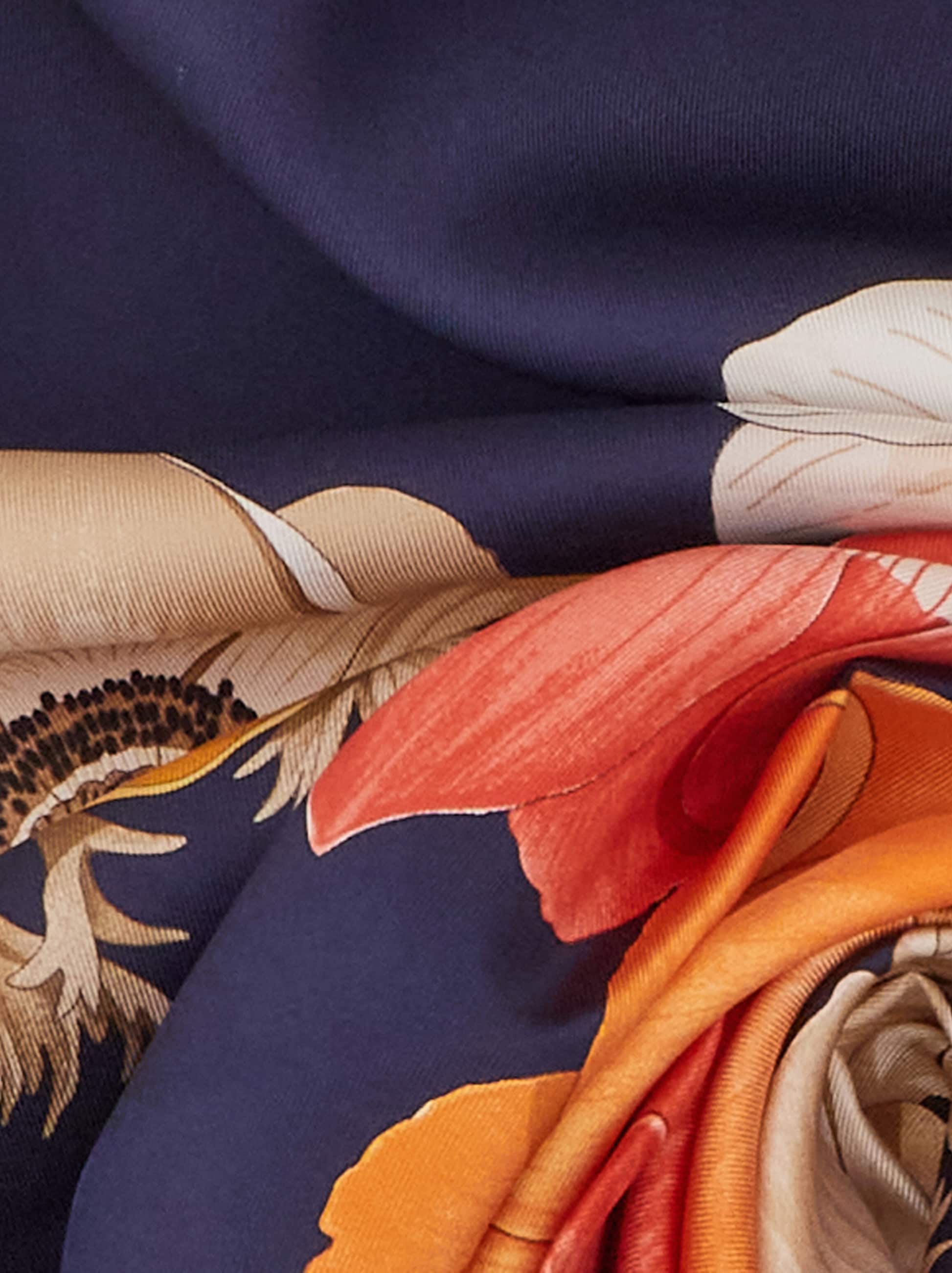 Salvatore Ferragamo 新タグ シルクフローラル異素材ニット Salvatore Ferragamo 新タグ シルクフローラル異素材ニット