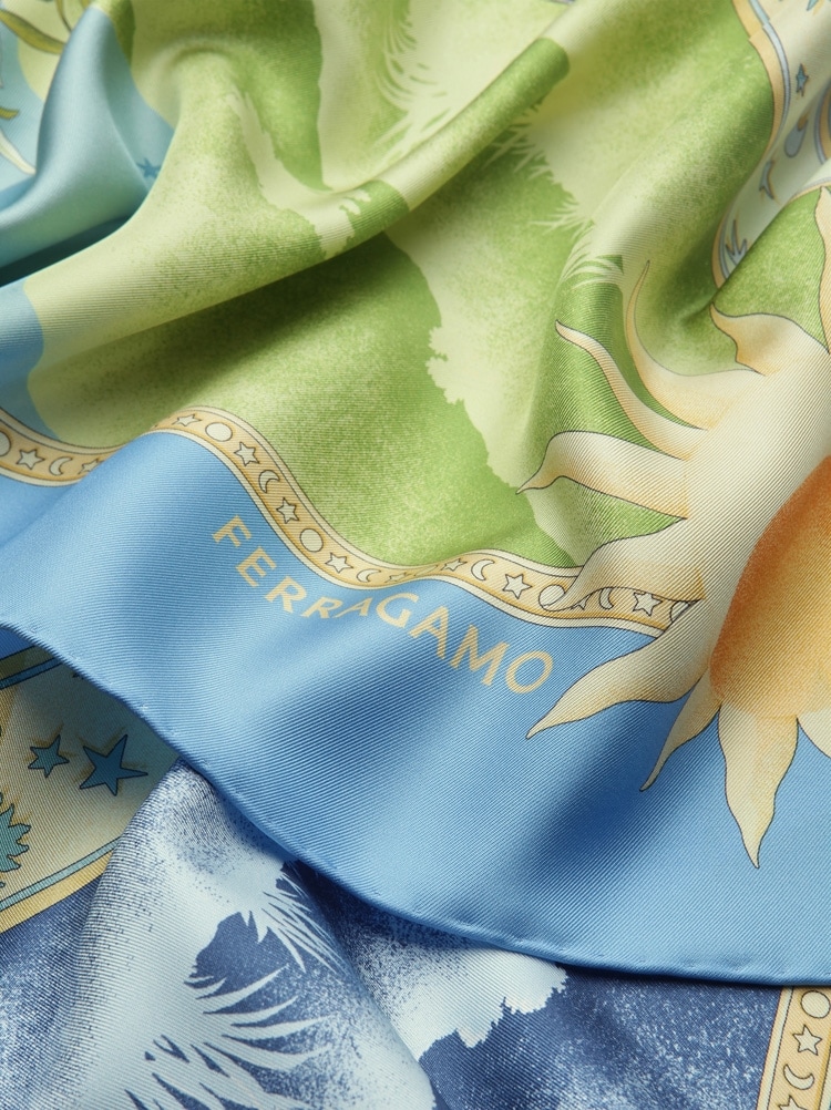 Day & Night print silk foulard Gallery image 2